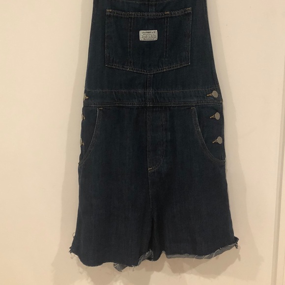Levi’s denim overalls cutoffs - Picture 5 of 5